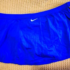 Nike women's swim skirt sz 14. Royal blue and white